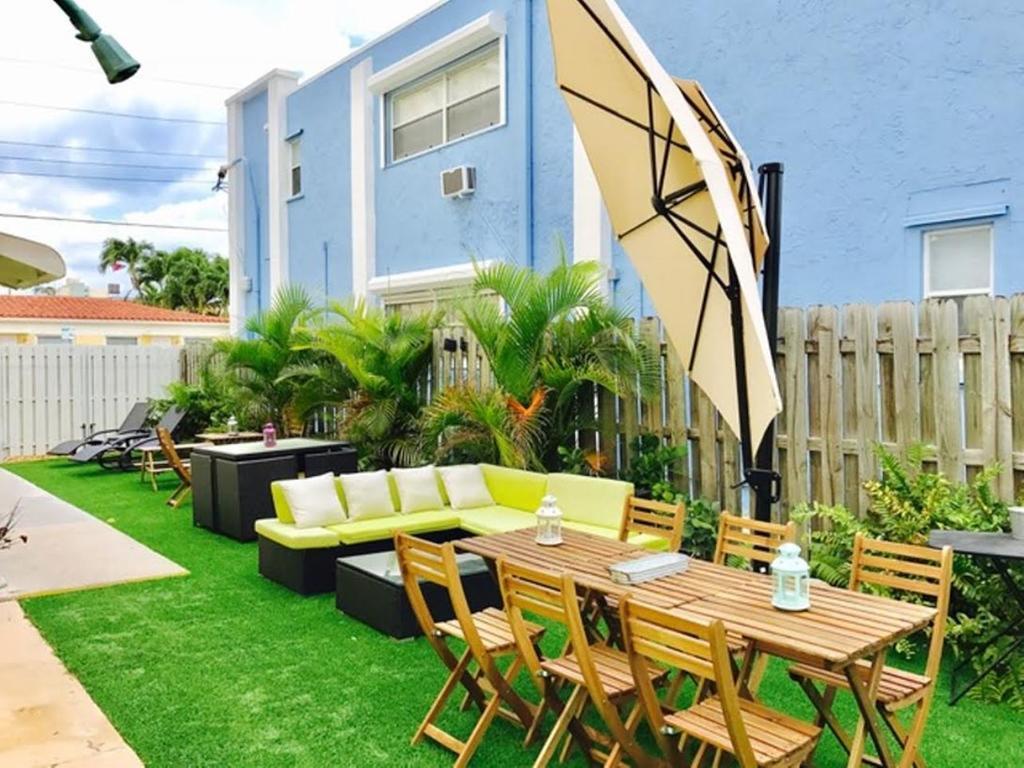 Hollywood Beachfront House Экстерьер фото